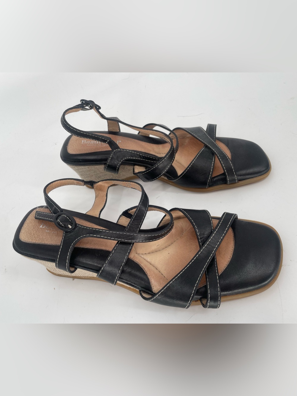 BeautiFeel Criss Cross Strap Cushioned Low Wedge Sandals Contrast Stitching - Picture 2 of 8